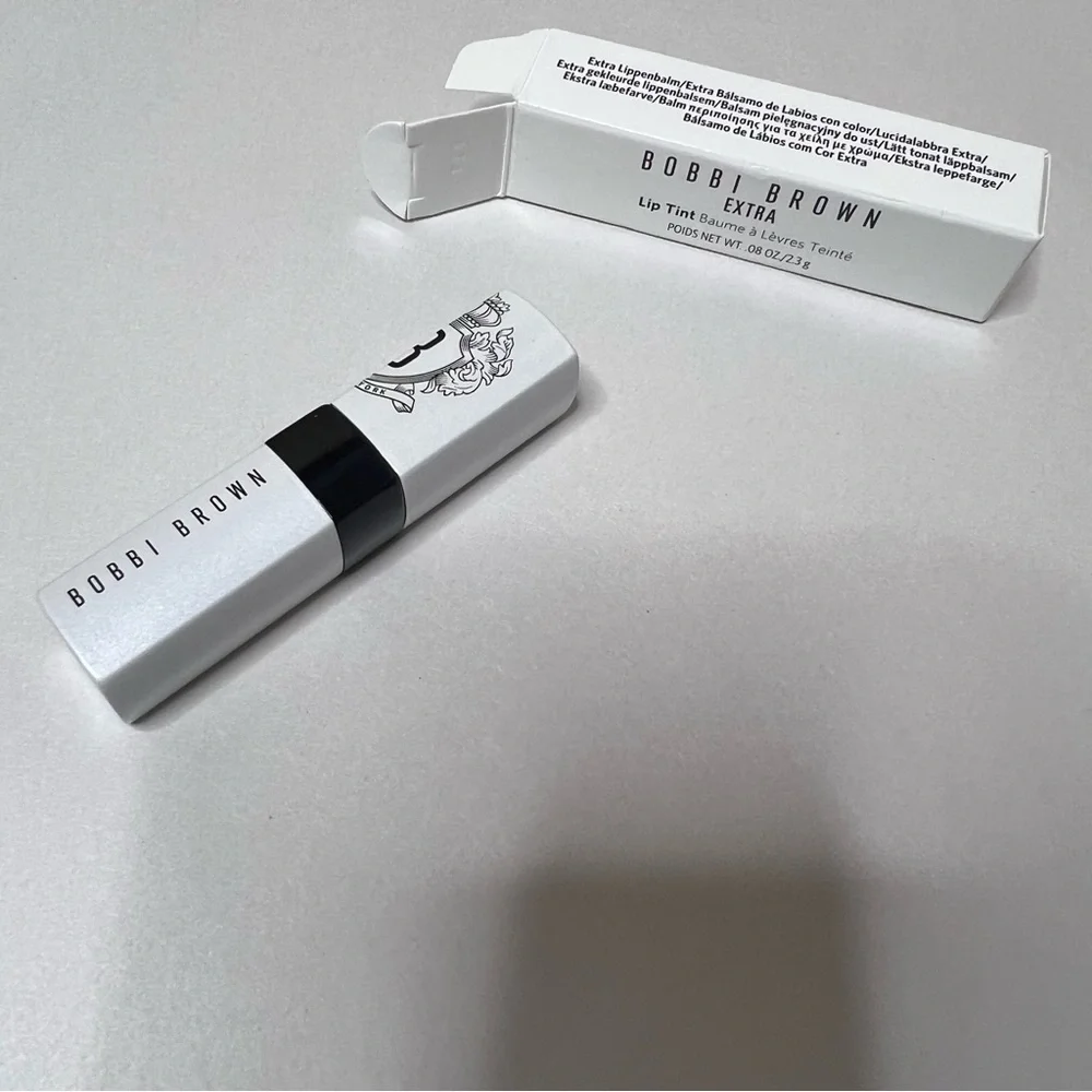 Bobbi Brown Extra Lip Tint Sheer Oil-Infused Lip Balm - Bare Claret